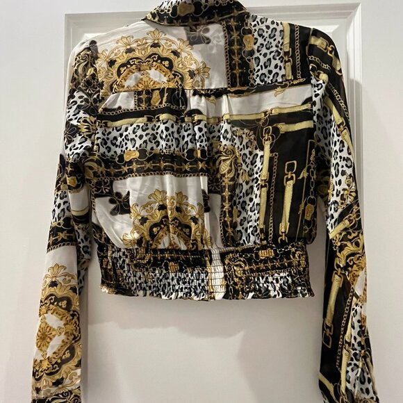 Guess Gold, Black & White Short Top Size Small - Picture 2 of 4